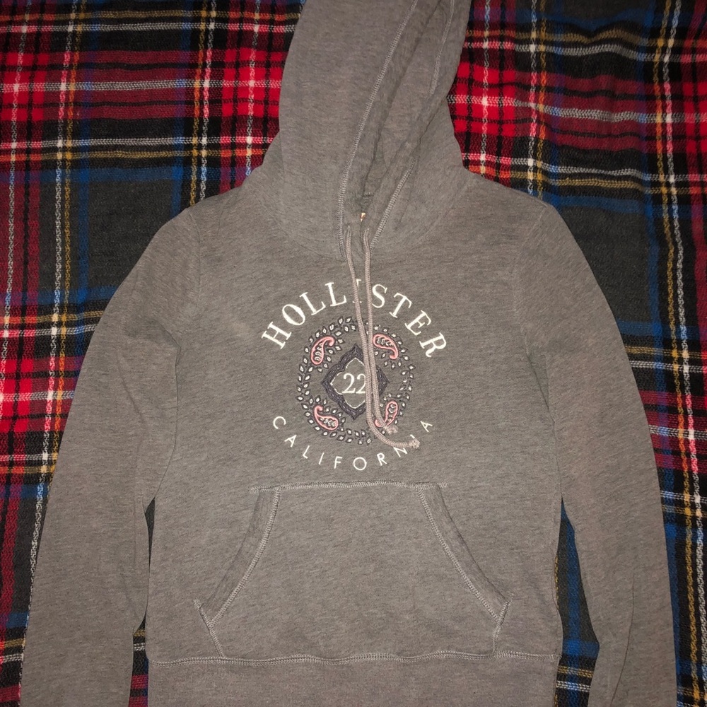 S Hollister hoodie